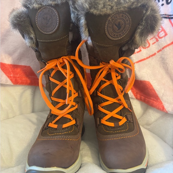 Santana Canada Faux Fur in beautiful, comfortable winter boots. - Picture 1 of 11